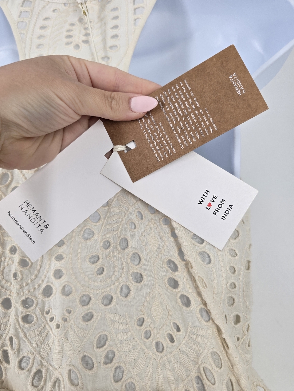Hemant and Nandita Beige Layered Eyelet Maxi Dress V-Neck Size S NEW Sample - Picture 7 of 11